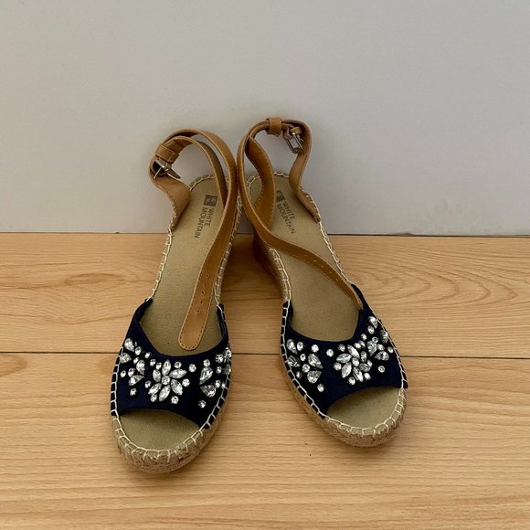 Wedge heels with silver rhinestones - Picture 10 of 12